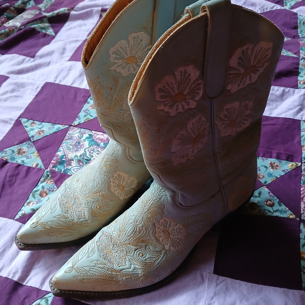 Old Gringo Light Blue Floral Heeled Boots